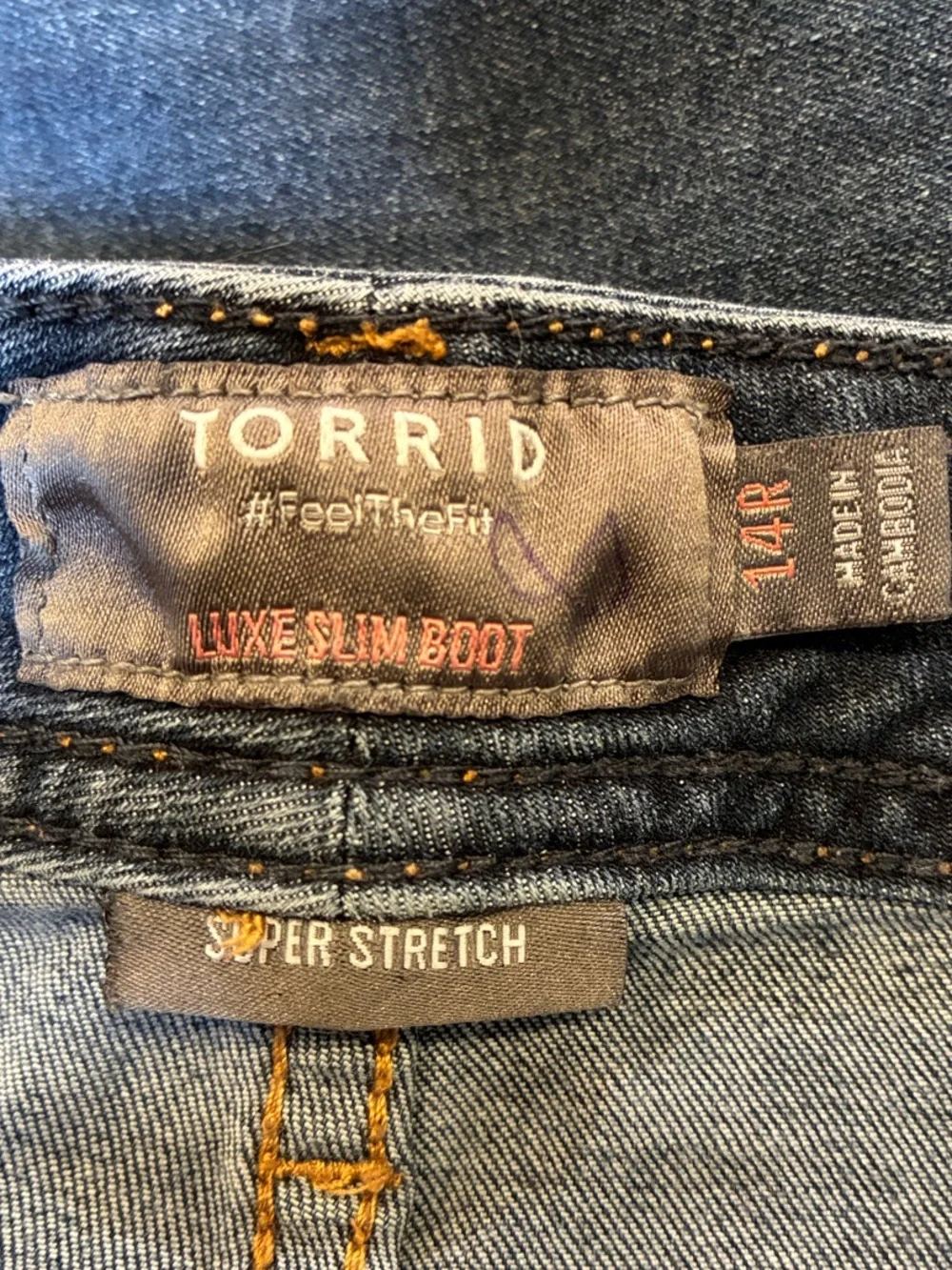 Torrid Luxe Slim Boot Jeans Women’s Size 14R Medium Wash Stretch Denim - Picture 7 of 8